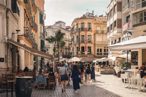 Malaga W Hiszpanii Co Zobaczy Atrakcje Pla E Restauracje