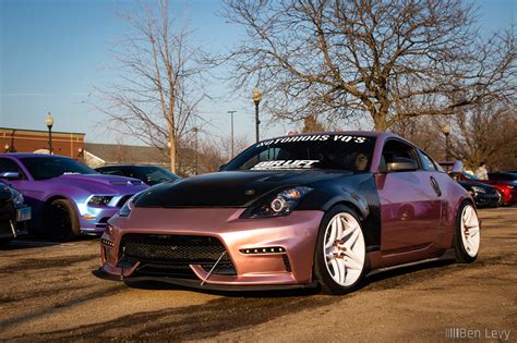 Pink Z33 Nissan At Schaumburg Car Meet