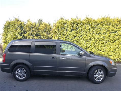 Chrysler Town And Country 40 V6 Limited 2010 7927564100 Oficjalne