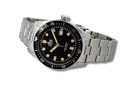 Oris Watches Uncovered: A Detailed Review of Popular Models