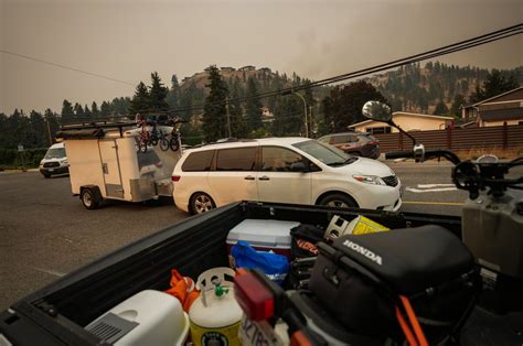 Researchers simulating wildfire evacuations for five Western Canadian ...