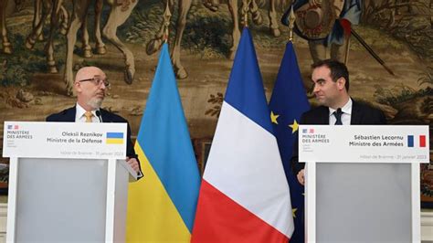 La France Va Fournir Canons Caesar Suppl Mentaires L Ukraine