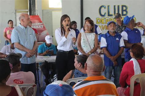 Entregan Bono De Apoyo Familiar En Santo Domingo Norte Acento