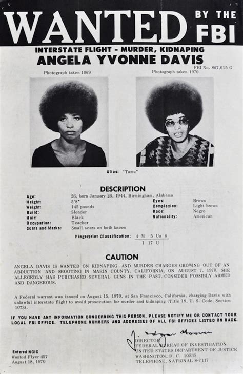 Images Of Angela Davis From Fbi Flyers To Radical Chic Art Flashbak