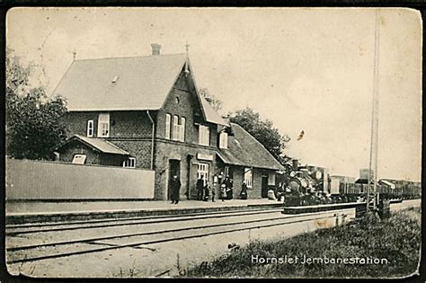 Hornslet Jernbanestation Med Holdende Damptog H A Ebbesen No 813