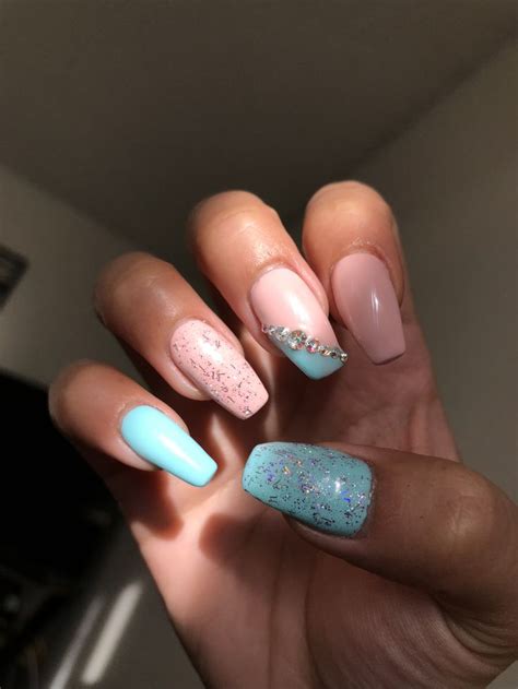 Pin By Destiney Leslie On Gender Reveal Gender Reveal Nails Baby