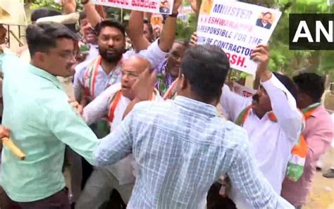 Karnataka Contractor Who Accused Minister K S Eshwarappa Of Demanding