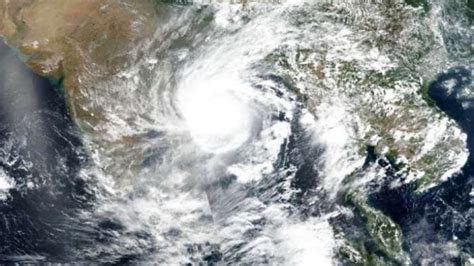 Watch Cyclone Gulab Early Visuals Of Andhra Coast Ahead Of Landfall