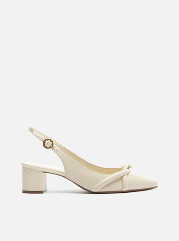 Scarpin Off White Salto Bloco Bico Fino Arezzo