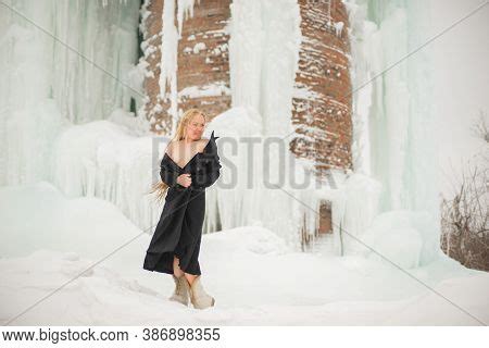 Frozen Naked Woman Image Photo Free Trial Bigstock