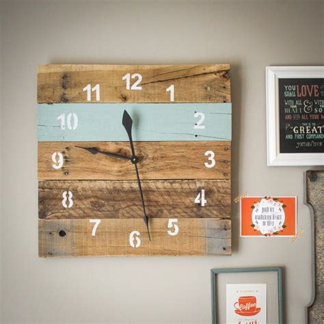 LARGE Reclaimed Pallet Wood Wall Clock Interesting Aqua