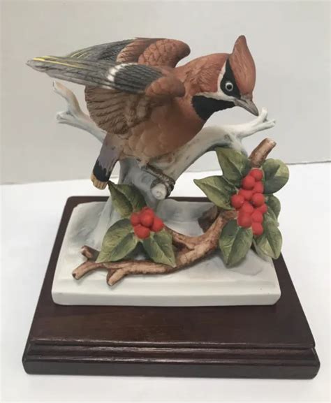 VINTAGE BIRD Figurine Lefton China Porcelain Hand Painted Waxwing