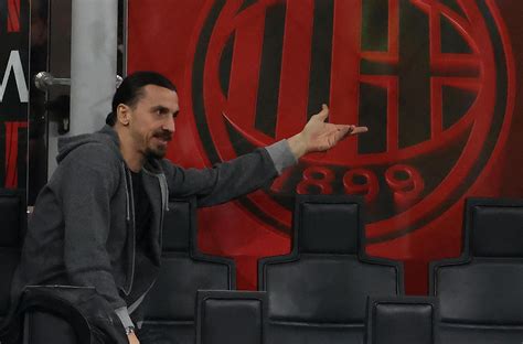 Milan Ibra Influenzato Rimandato Lincontro Con La Squadra