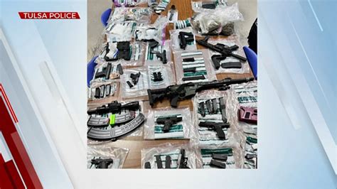 2 Arrested After Police Find Drugs Guns 20k In Drug Money