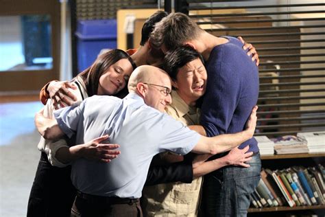 ‘Community’ Season 6, Episode 13: “Emotional Consequences of Broadcast ...