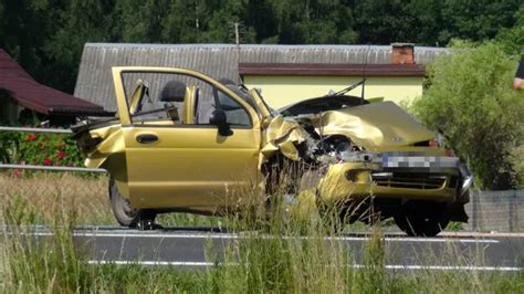 Zimna Woda Tragiczny Wypadek Pod Mszczonowem Zderzenie Trzech Aut