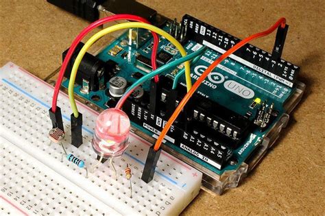 Control The Brightness Of An Led With Your Ambient Light Levels By