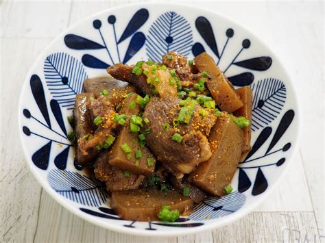 世界の朝ご飯♪まずは、和食から。電子圧力鍋で【牛すじとこんにゃくの煮込み】 くにこキッチン♡からだにやさしい、おいしいごはん