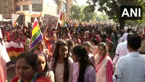 Jain Community Takes Out Rally In Mumbai Against Jharkhand Govts