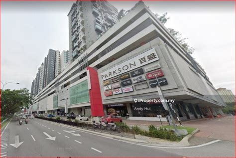 Platinum Walk Corner Unit Next to Setapak Central Mall Entrance ...