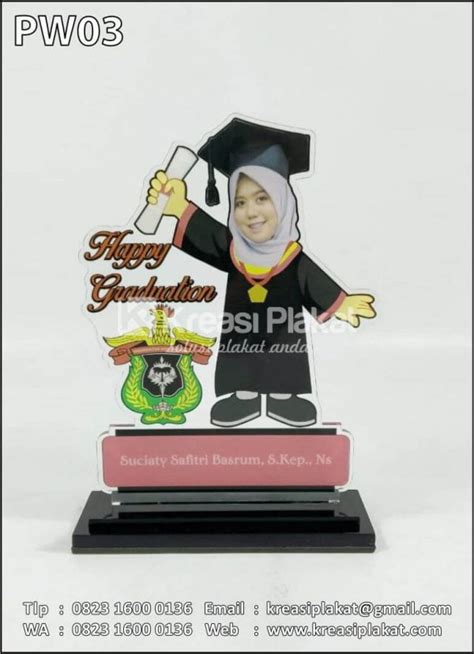 Custom Plakat Wisuda Akrilik Kreasi Plakat