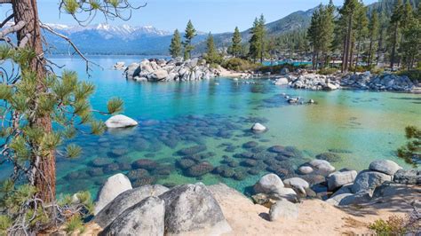 12 Best Lakes To Visit In California