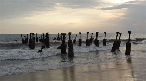 Kozhikode Beach (Kozhikode) History