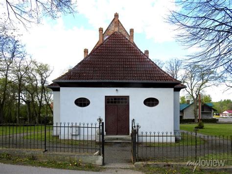 Wybudowany w 14 wieku gotycki kościół katolicki pod wezwaniem wall