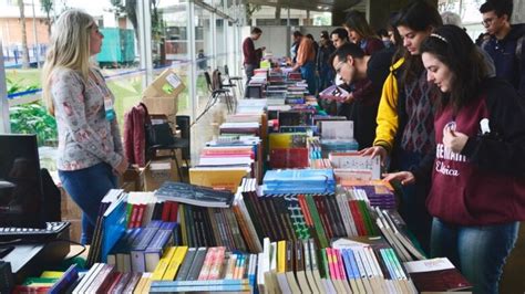 Começa a Festa do Livro da USP São Carlos