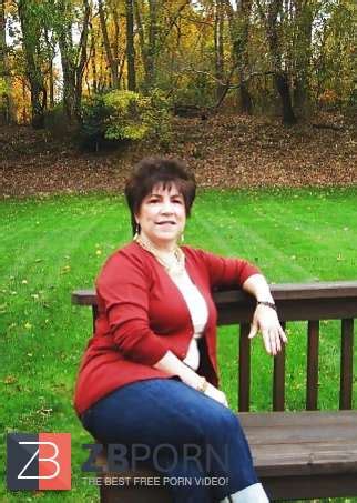 COMMENT WHAT YOU WOULD DO TO THESE MATURE STUNNERS ZB Porn