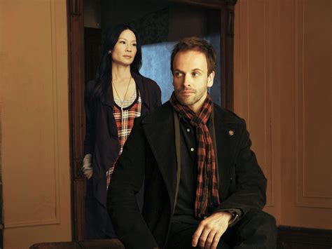 Jonny Lee Miller Sherlock Holmes Lucy Liu Tv Show Elementary Tv