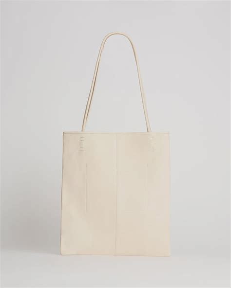 Logan Tote Ivory Ollieandi