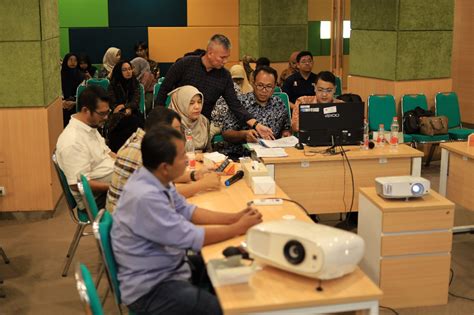 GALERI KEGIATAN ASESMEN LAPANGAN AKREDITASI SISTEM INFORMASI UINSU