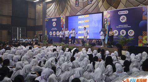 Pkkmb Startup Academy Keluarga Besar Filkom Ub Sambut Hangat