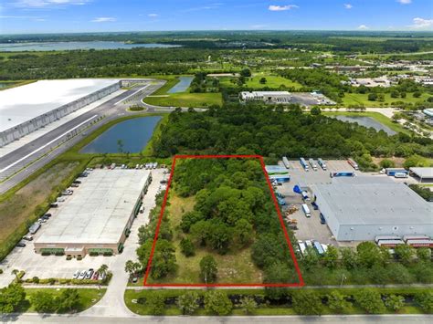 Crossroads Pky, Fort Pierce, FL 34945 - Crossroads Park of Commerce Lot #18 | LoopNet