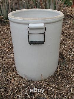 20 Gallon Crock Western Stoneware Company Monmouth Il Usa Vintage