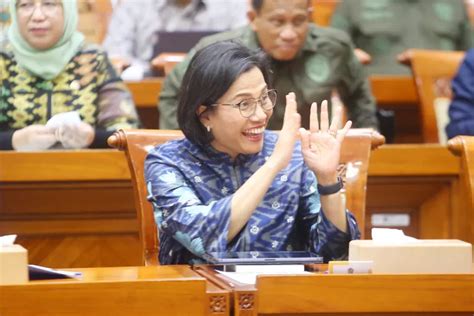 Suara Sri Mulyani Hilang Saat Rapat Di DPR Mengaku Kena ISPA Jawa Pos