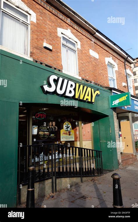 Subway Fast Food Outlet Hi Res Stock Photography And Images Alamy