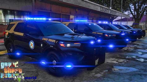 Playing Gta 5 As A Police Officer Highway Patrol Fhp Gta 5 Mod 4k