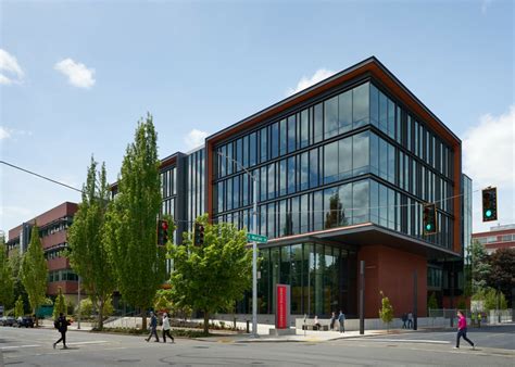 Seattle University- Tour of the Jim and Janet Sinegal Center for Science and Innovation | AIA ...