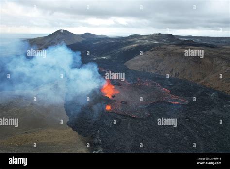 Iceland Volcano Volcanic Eruption In Meradalir Valley Reaykjanes