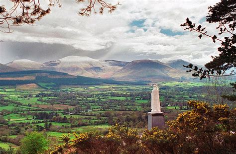 incredible spots  experience  tipperary ireland   die