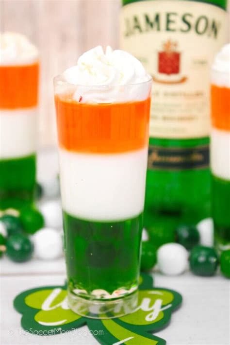 St Patrick S Day Jello Shots The Soccer Mom Blog