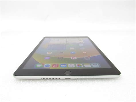 Apple MK2L3LL/A 10.2-Inch iPad 9th Gen 64GB Silver WIFI