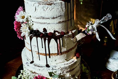 Cómo son las nuevas naked cakes