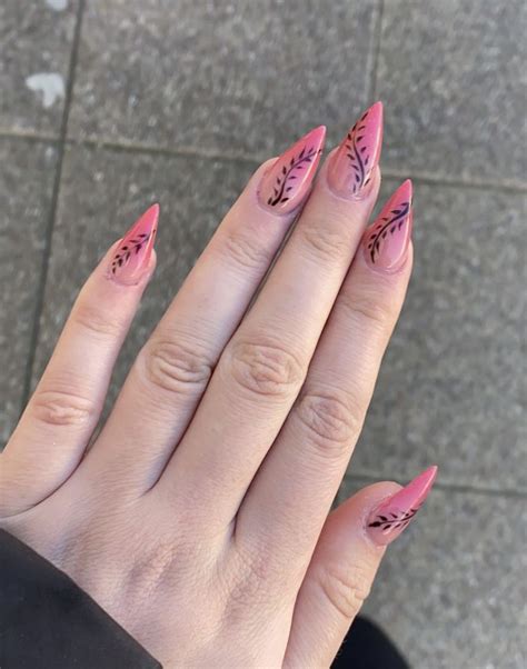 Nezuko Nails Manik R Oje Fikirleri T Rnak Fikirleri