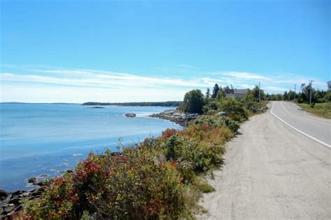 Driving the US Route 1 – Maine Road Trip Through Acadian Culture