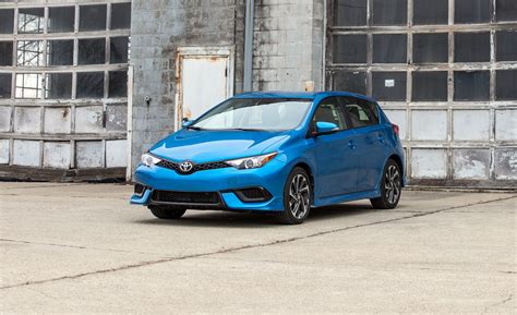 2018 Toyota Corolla Im In Depth Model Review Car And Driver