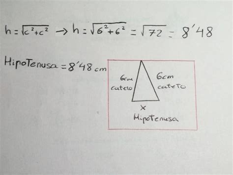 La Hipotenusa De Un Triángulo Rectángulo Isósceles En El Que Uno De Los