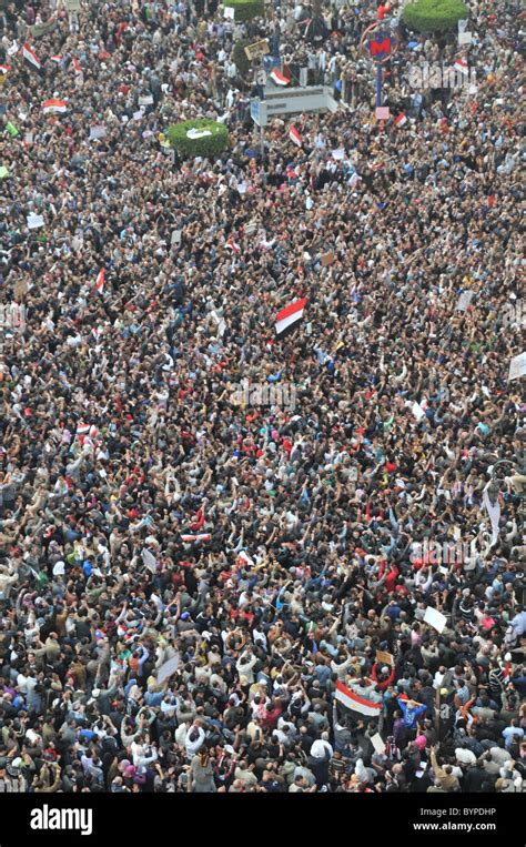 Cairo Tahrir Square Aerial Hi Res Stock Photography And Images Alamy